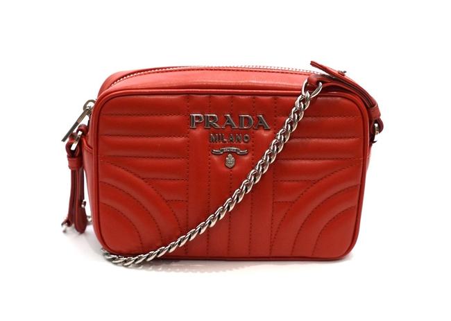 Prada Chain Diagramme Bandoliera Rosso Red Calfskin Leather Cross Body Bag