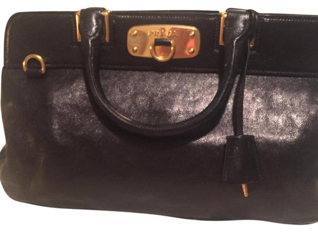 Prada Bn2079 Glacecalf Shoulder Bag