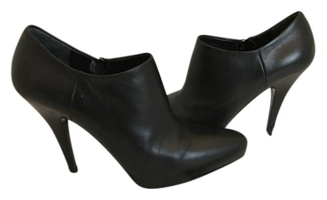 Prada Black 741216 Leather Zip Ankle 38 BootsBooties