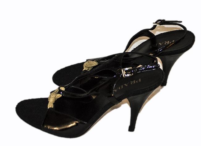 Prada BlackBeige Pumps