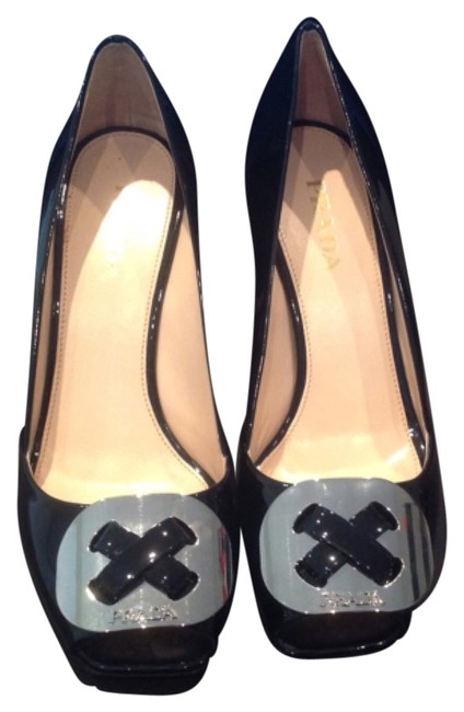 Prada Black Patent LeatherPumps