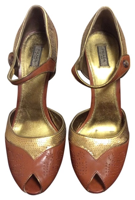 Prada BrownGold Calzature Donna Pumps