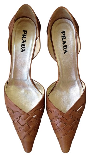 Prada Camel Brown Pumps