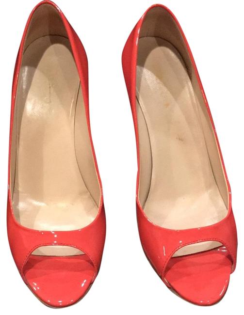 Prada Coral Classic Pumps