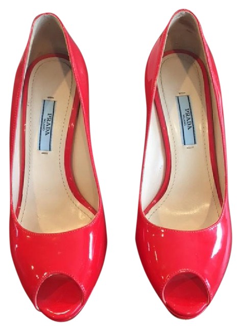 Prada Coral Red Vernice Pumps