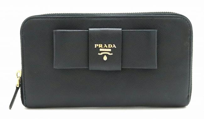 Prada Black Long Round Fastener Ribbon Embossed Leather 1ml506 Wallet