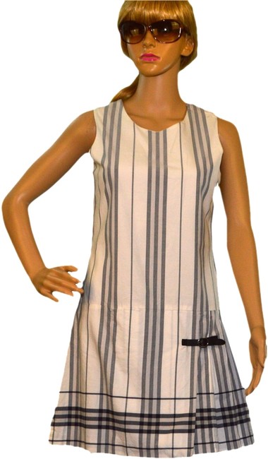 Burberry WiteBlue Above Knee WorkOffice Dress6 S