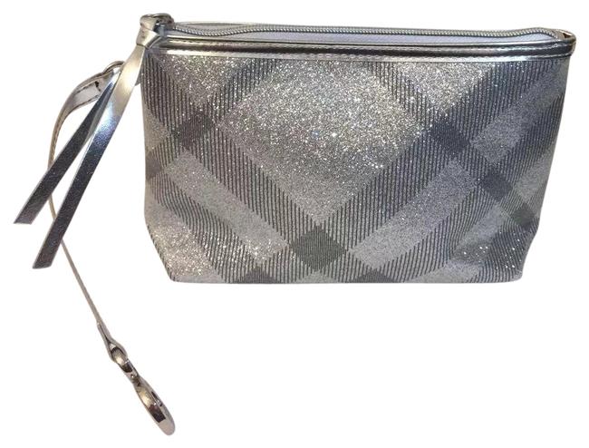 Burberry Beauty PouchWristlet Zipper Clutch