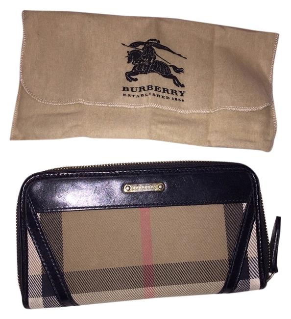 Burberry Bridle House Check Large Ziggy Zip Around Wallet Tan Black Clutch