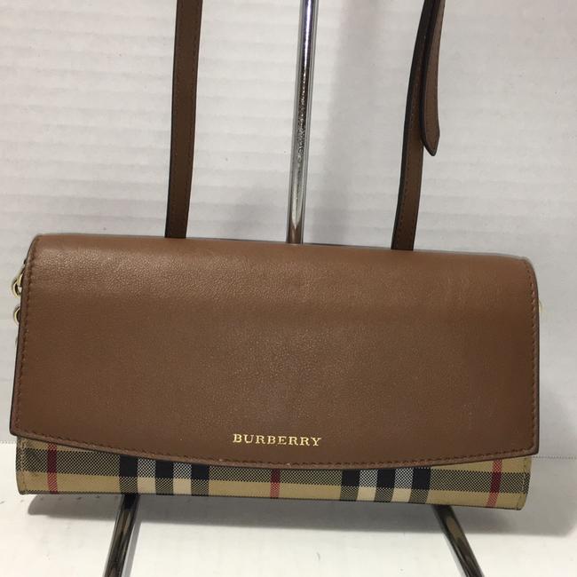Burberry henley Horseferry Check Saddle Brown Leather Cross Body Bag