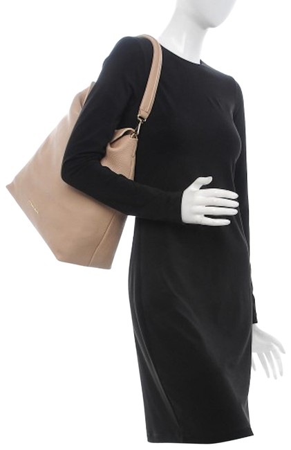 Burberry New London Grainy Medium Cale Nude Leather Hobo Bag