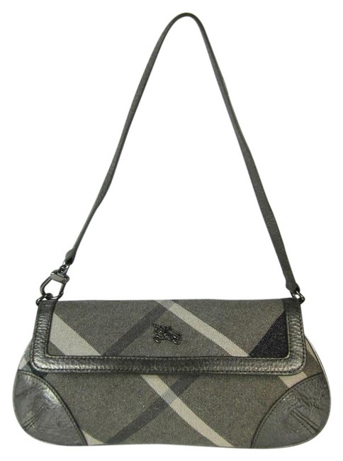 Burberry Silver Nova Check ClutchOrganizer Leather Clutch
