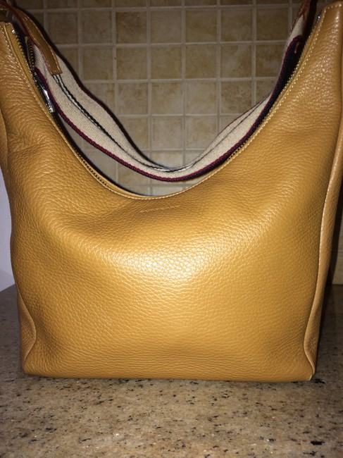 Burberry Shoulder Vintage London Caramel Leather Hobo Bag