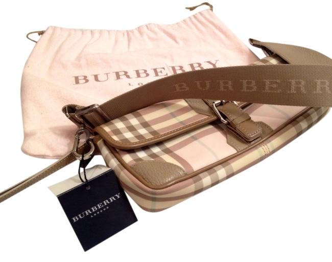 Burberry Clutch Snowdrop Candy Shoulder Bag
