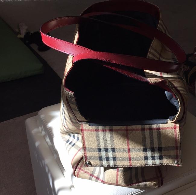 Burberry Beidge with Plaid Tote