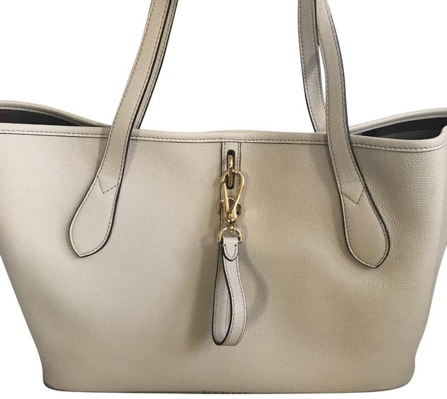 Burberry Derby Medium Honeybrook Limestone Leather Tote