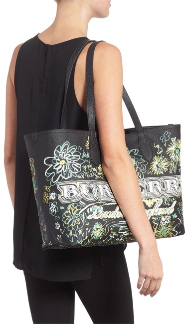 Burberry DoodletoteCheck Reversible Black Canvas Tote
