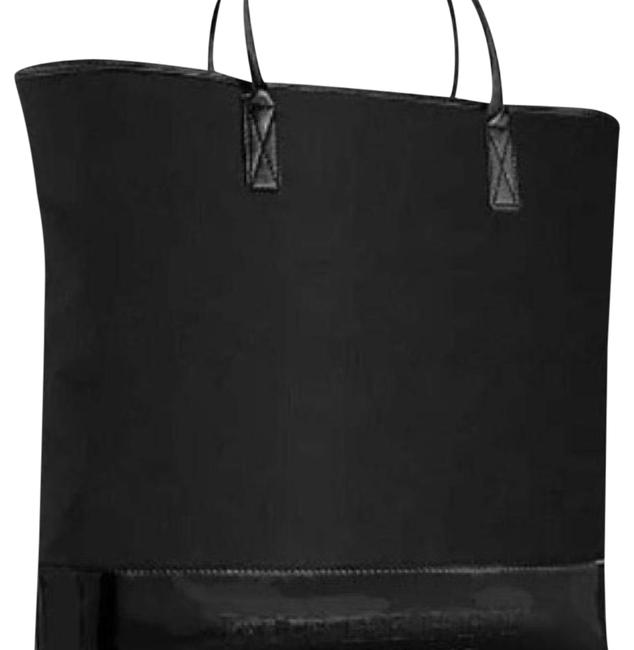 Burberry Gwp Exclusive For The Perfum Line Tote