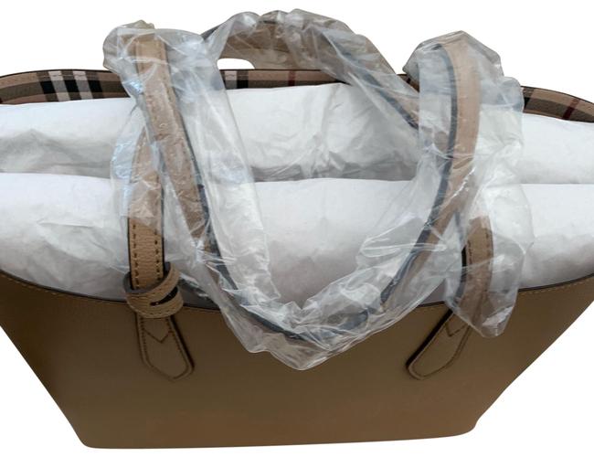 Burberry Medium Reverse Mid camel Beige Leather Tote