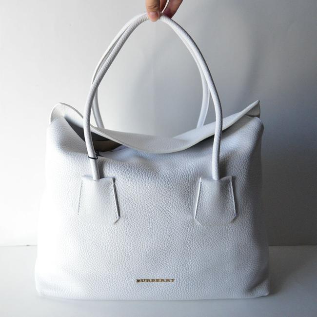 Burberry New Baynard White Leather Tote