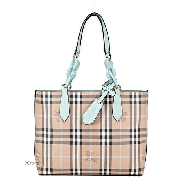 Burberry Reversible With Resin Chain Pale Opal Leather Tote