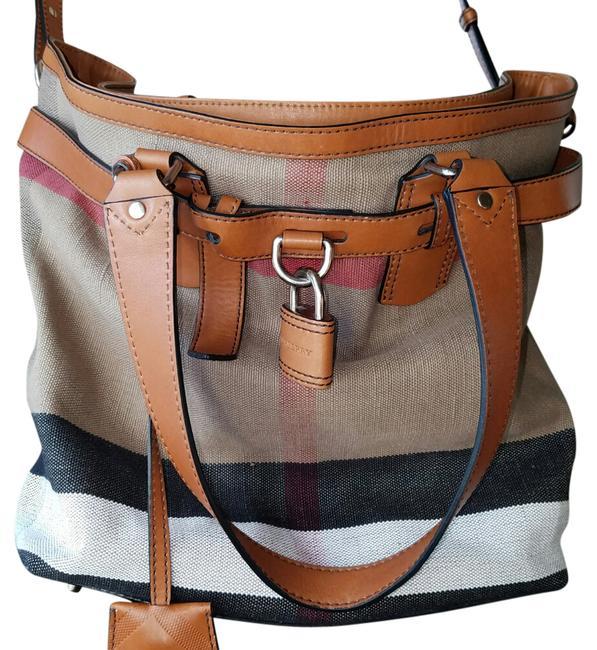 Burberry Ships Next Day Check Traveller Saddle Brown CanvasLeather Tote