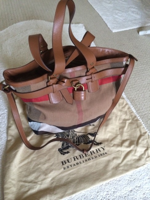 Burberry Traveller Jute Leather Tote