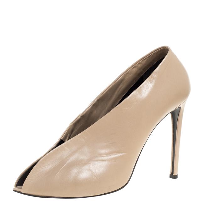 Balenciaga Beige Leather Split Vamp Ankle41 BootsBooties