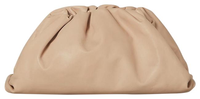 Bottega Veneta Large Pouch Beige Butter Calfskin Clutch