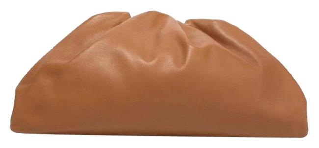 Bottega Veneta The Pouch Large Leather Cloud Pouch Clutch
