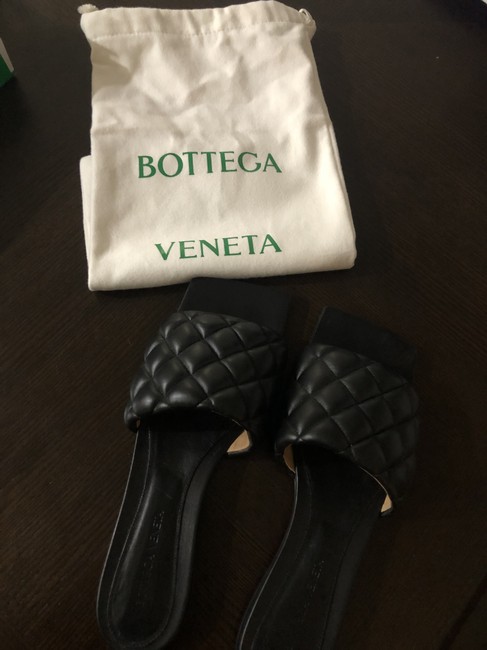 Bottega Veneta Black Padded Leather Flat Sandals