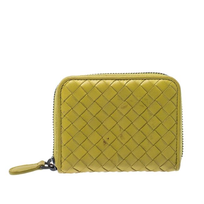 Bottega Veneta Green Intrecciato Leather Zip Around Wallet