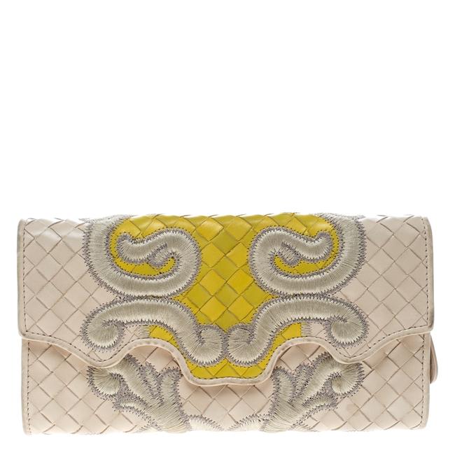 Bottega Veneta Light Beige Intrecciato Embroidered Leather Continental Wallet