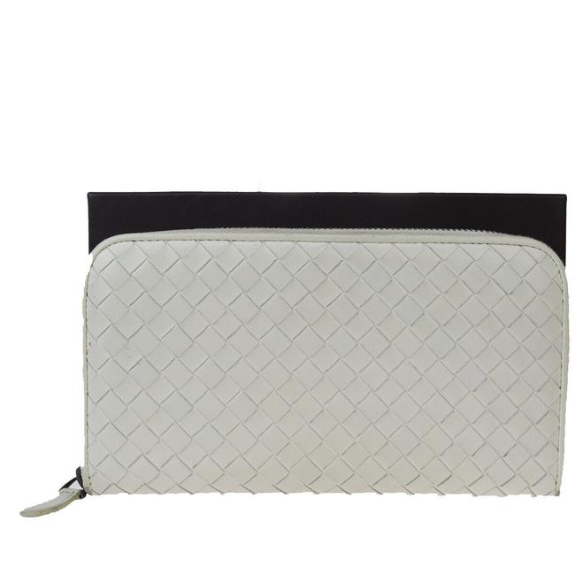 Bottega Veneta White Intercciato Long Zipper Purse Wallet
