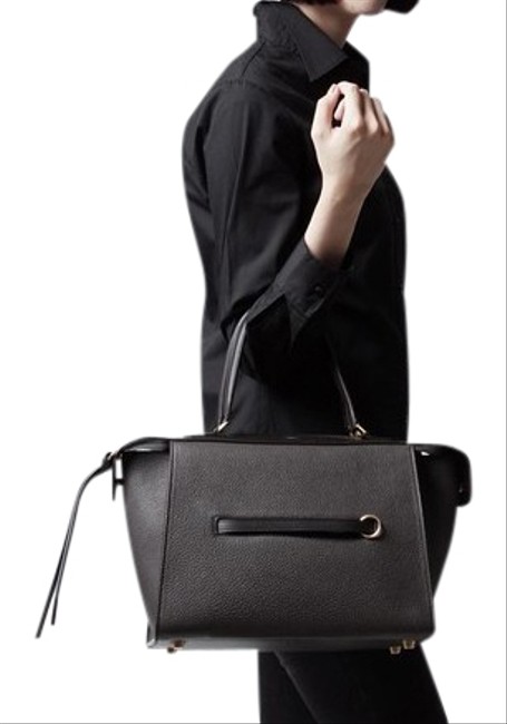 Celine Ring ** ** Calfskin Black Bullhide Leather Shoulder Bag