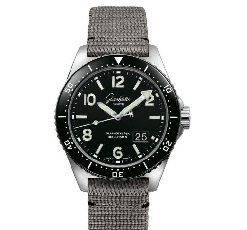 Glashuette Original SeaQ Panorama Date Replica Watch 1 36 13 01 80 08