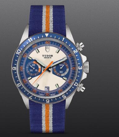 Replica Watch TUDOR HERITAGE CHRONO Blue m70330b 0003 Opalineblue dial Fabric strap