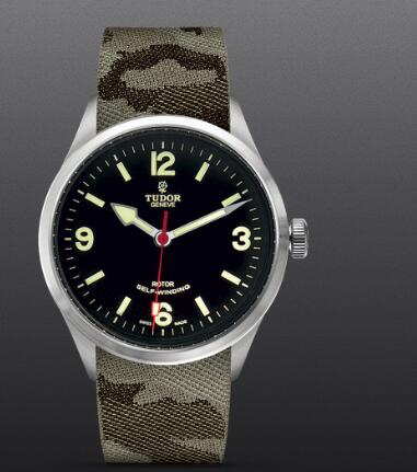 Replica Watch TUDOR HERITAGE RANGER m79910 0009 Black dial Camouflage fabric strap