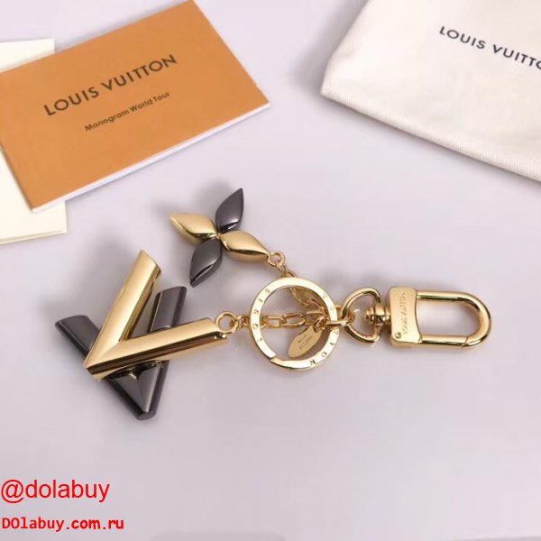 Louis Vuitton Twist bag charm M68197 Goldsilvery