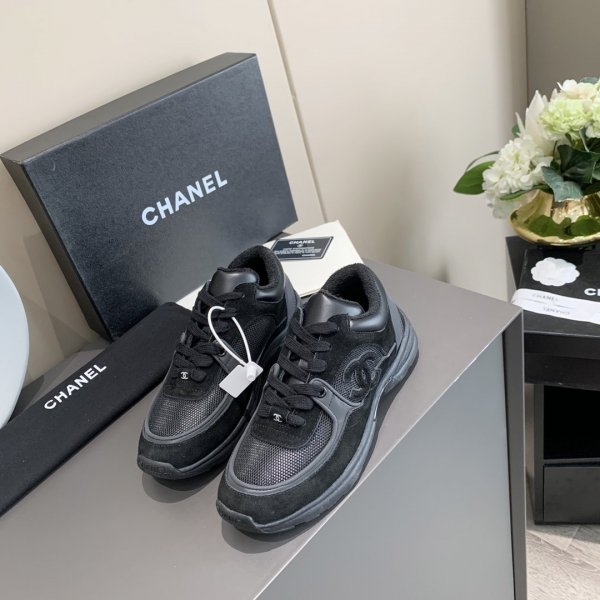 Best quality Chanel Couple sneakers 010 Replica Luxury Shoes Ch