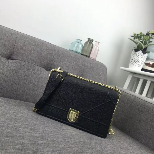 High Quality Christian Dior AAA+ Diorama Flap 25CM Bag Reference Guide Replica Handbags Dior Diorama
