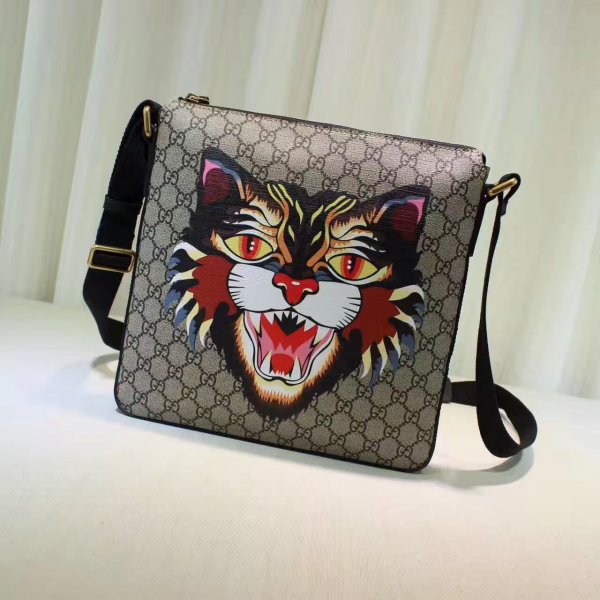 Luxury Gucci Best 473886 Cat print GG Supreme flat messenger Replica Handbags Gucci G Men Bag