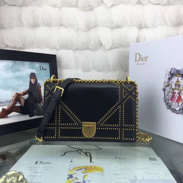 Replica Christian Dior Diorama Bag Metallic Silver Microcannage Calfskin Replica Handbags Dior Diorama