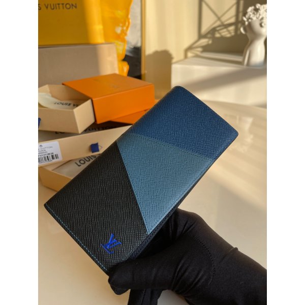 Top Quality Louis Vuitton Brazza Wallet Monogram M66540 Multicolor Replica Handbags Louis Vuitton Wallets