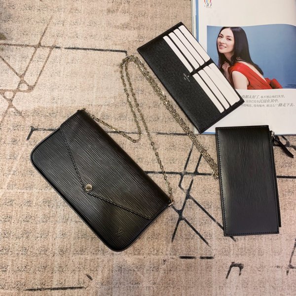 Replicas Louis Vuitton M62467 Black Pochette Felicie Luxury Clutch Purse Chain Replica Handbags Louis Vuitton Pochette