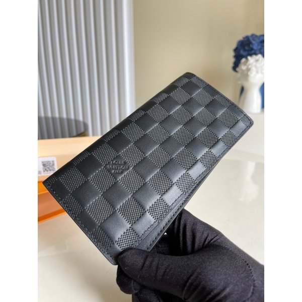Louis Vuitton ReplicaBrazza Wallet Damier Infini Leather N63010 Black Replica Handbags Louis Vuitton Wallets