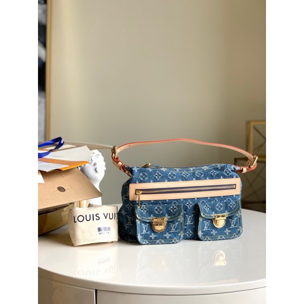 Louis Vuitton Replica M44464 John Deere Washer Replica Handbags Louis Vuitton New Bags