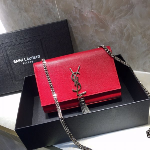 Saint Laurent 20CM Vicky Quilted Shoulder Bag Replica Handbags YSL Shoulder