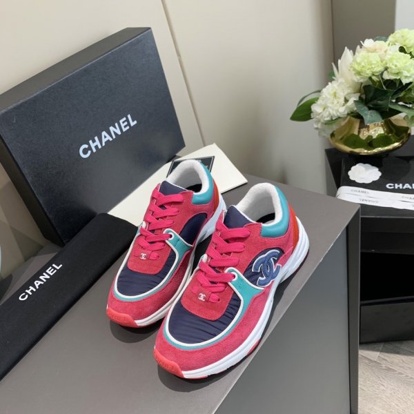 Best quality Chanel Couple sneakers 013 Replica Luxury Shoes Ch