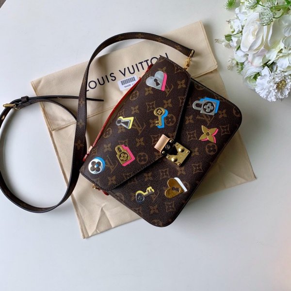 Luxury Louis Vuitton Pochette Metis Brown M44366 Replica Handbags Louis Vuitton Pochette